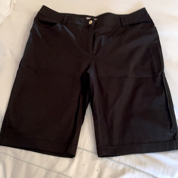 Elena Miro shorts - Picture 1 of 4